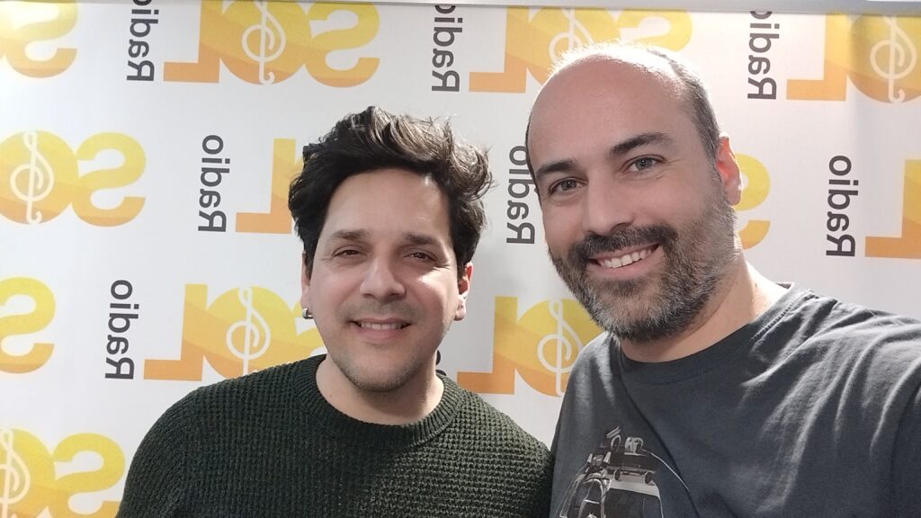 Jan Cruz y Víctor Alfaro en los estudios de Sol Radio